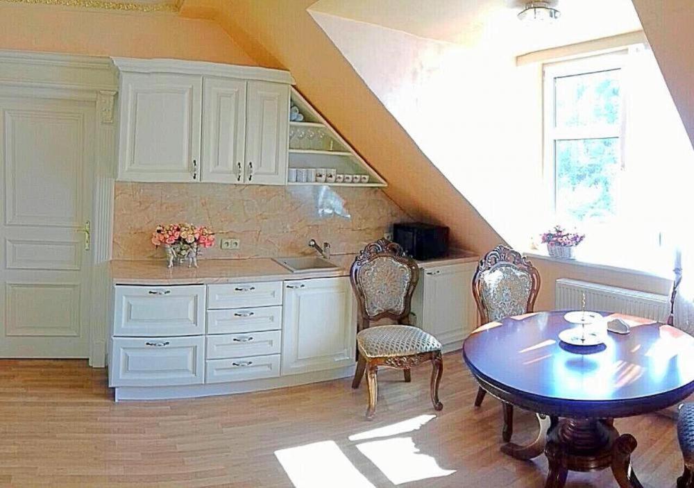 Fantasy Apartment การ์โลวีวารี ภายนอก รูปภาพ