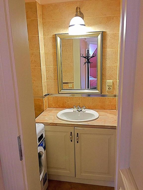 Fantasy Apartment การ์โลวีวารี ภายนอก รูปภาพ
